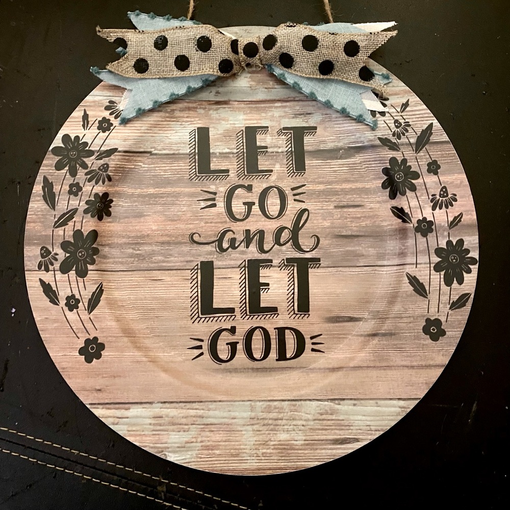 Farmhouse style wall decor